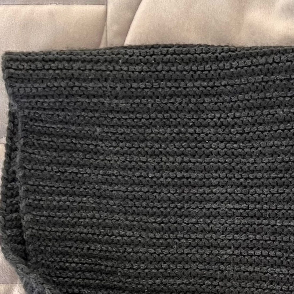 Northface Infinity Scarf - Picture 2 of 3